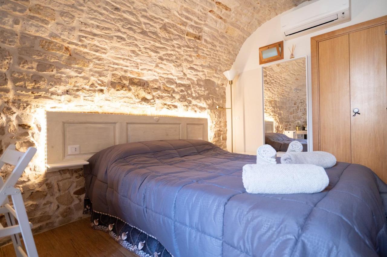 Piccola Pietra Bianca Hotel Giovinazzo Bagian luar foto