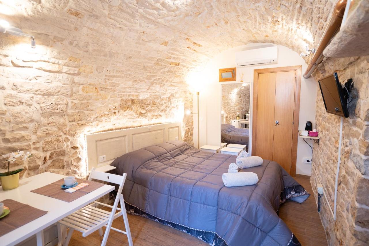 Piccola Pietra Bianca Hotel Giovinazzo Bagian luar foto