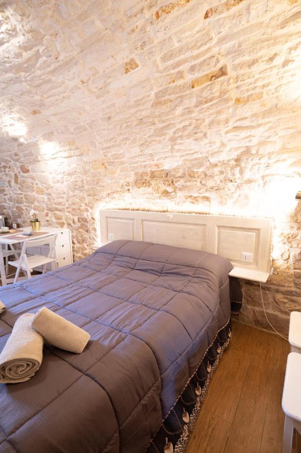 Piccola Pietra Bianca Hotel Giovinazzo Bagian luar foto