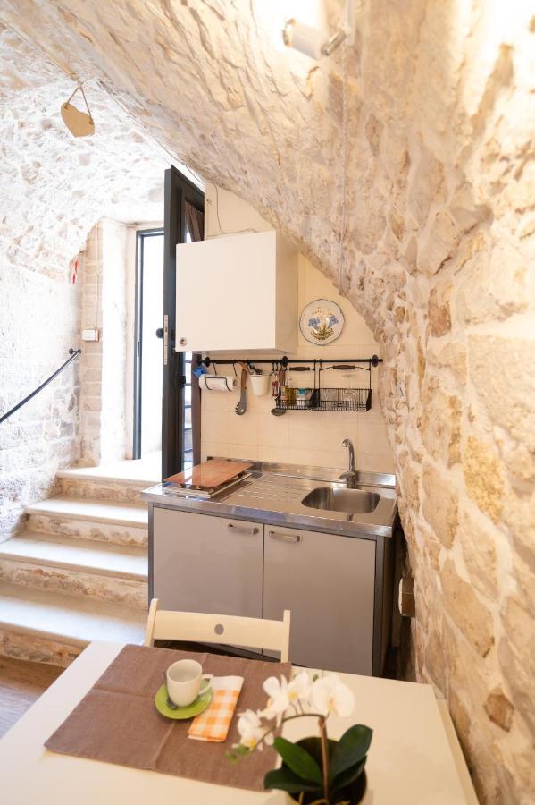 Piccola Pietra Bianca Hotel Giovinazzo Bagian luar foto