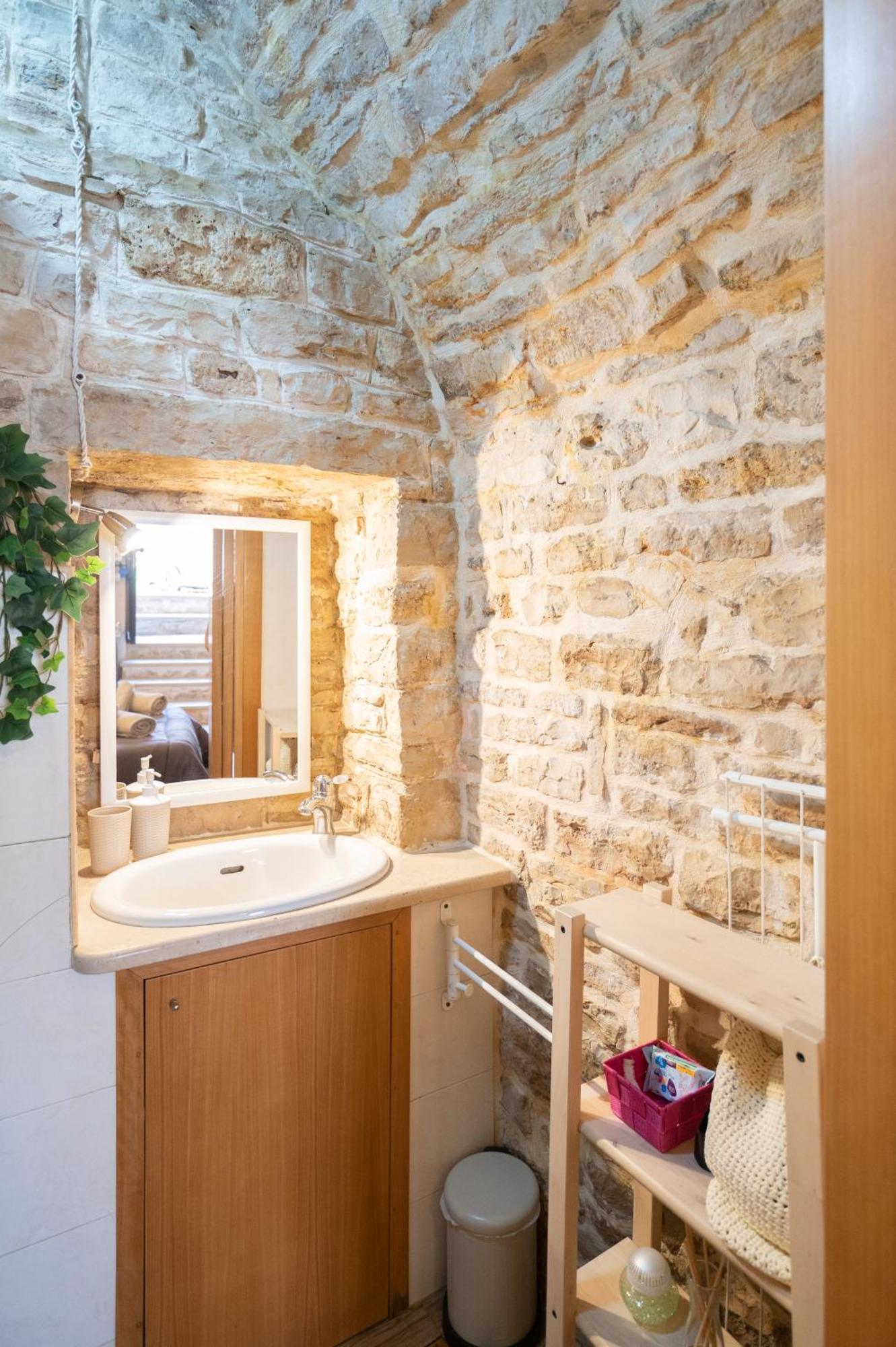 Piccola Pietra Bianca Hotel Giovinazzo Bagian luar foto